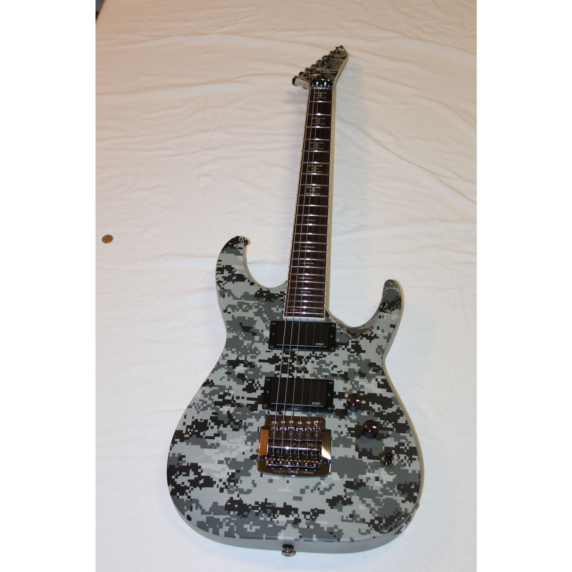 ESP LTD Jeff Hanneman JH 200DC Electric Guitar Sample Prototype