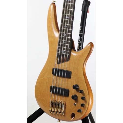 ブースターV SR SA SR205E104MAR KYOCERA AVX | Capacitors | DigiKey